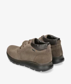Botas Igi&Co 6617833 en serraje taupe