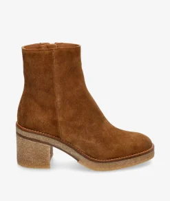 Botines Alpe 2626 en serraje cuero