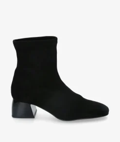 Botines pabloochoa.shoes 78662 en negro