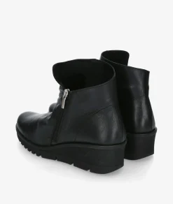 Botines pabloochoa.shoes MIA 10 en negro
