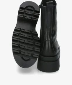 Botines Rhostock 13618 en negro