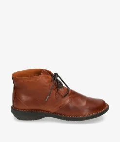 Botines Traveris IB18158 en cuero