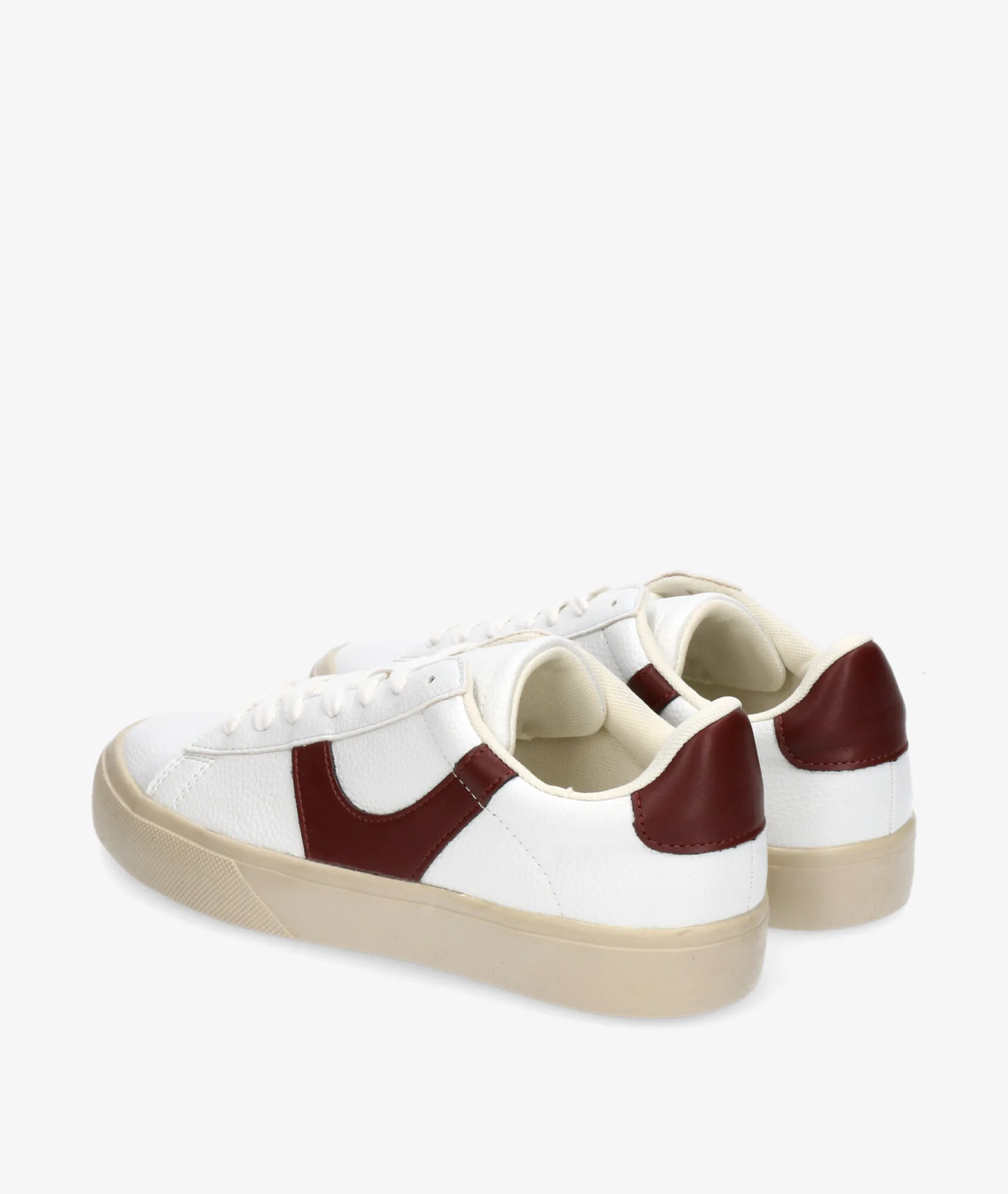Deportivos CORINA M5540 en blanco