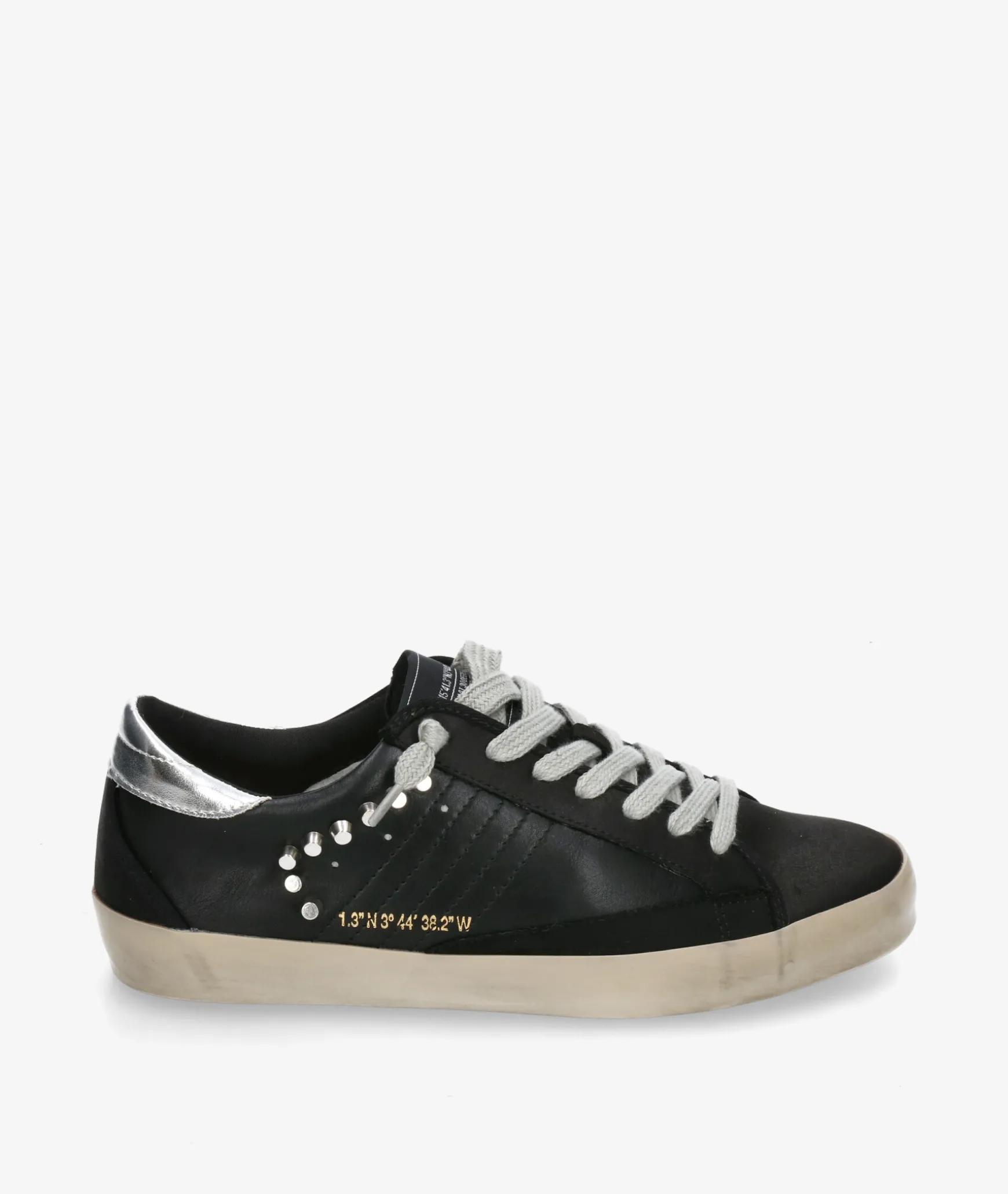 Deportivos CORINA M5500 en negro