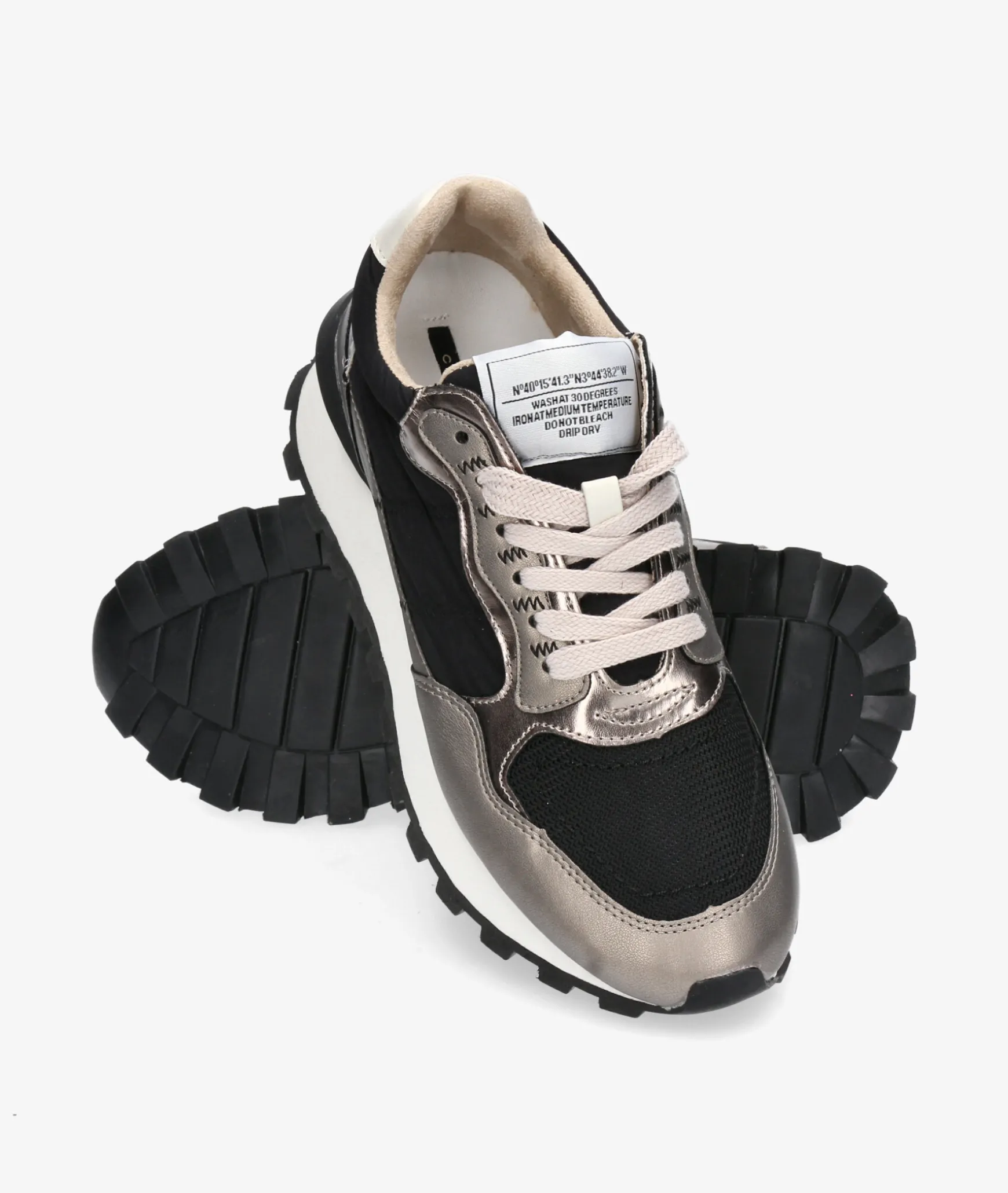 Deportivos CORINA M4545 en negro