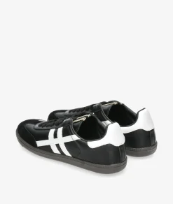 Deportivos CORINA M4505 en negro