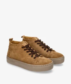 Deportivos Natural World 6122 en serraje camel