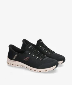Deportivos Skechers 104557 en negro