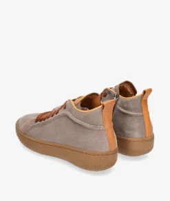 Deportivos Walk & Fly EST-03-104 en serraje taupe