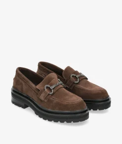 Mocasines EVA PARIS 27971 en serraje marrón