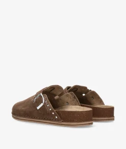 Zapatos Walk & Fly 7447-50561 en serraje taupe